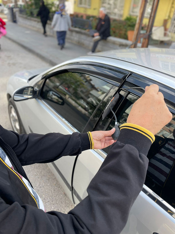 Toprakkale Oto Kilitçisi